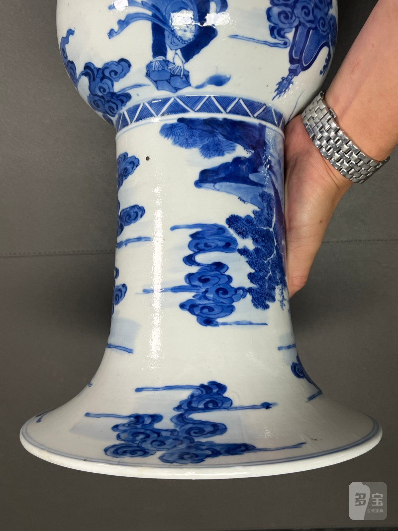 清康熙  青花“穆桂英挂帅”凤尾尊（一对） - 图9